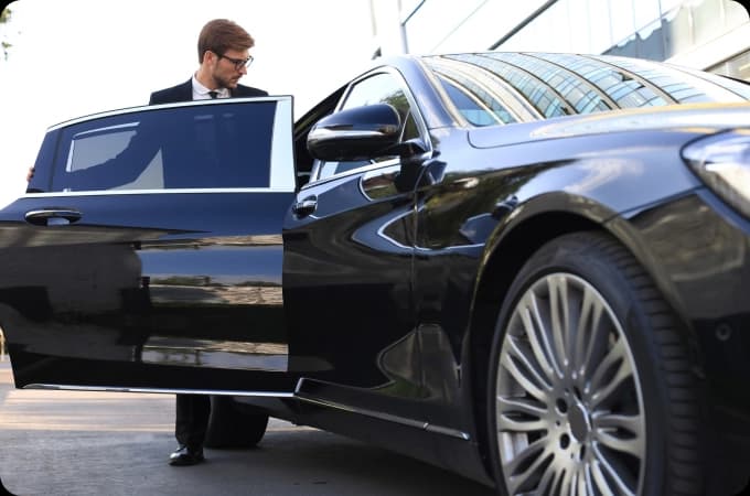 Corporate Arrivals Corporate Arrivals